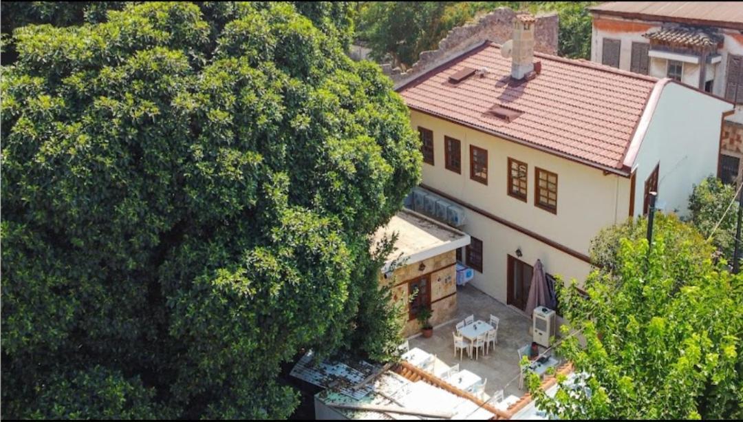 Mel Town Bed & Breakfast Antalya Ngoại thất bức ảnh